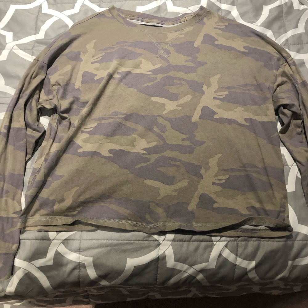 camouflage abercrombie & fitch long sleeve top